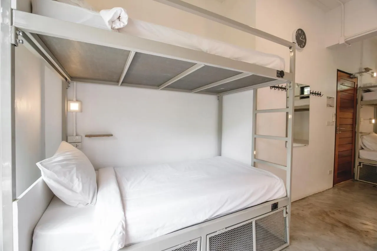 The Dearly Koh Tao Hostel-Padi 5 Star Dive Resort