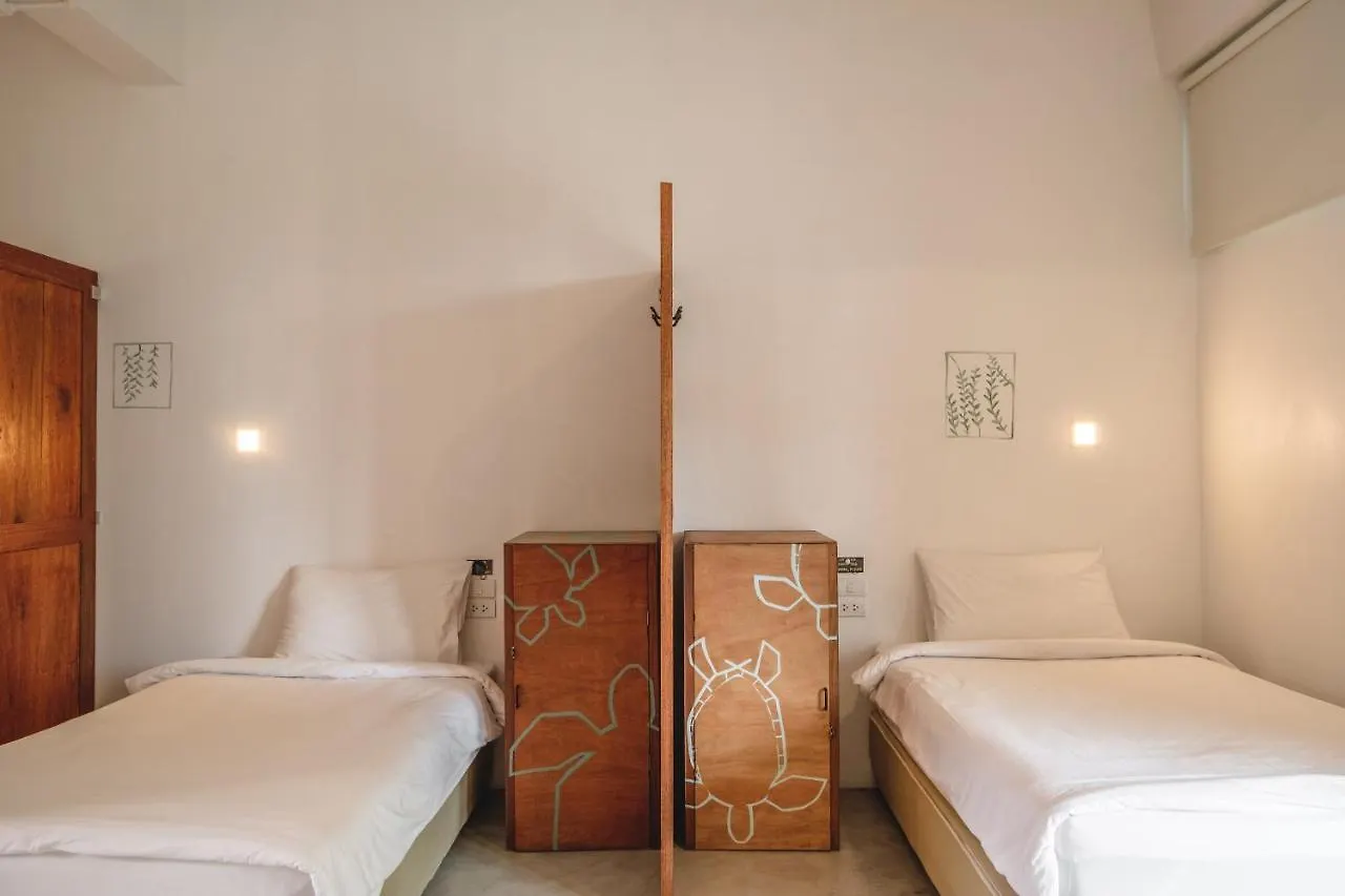 Vandrerhjem The Dearly Koh Tao Hostel-Padi 5 Star Dive Resort